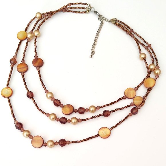 Seed bead, shell, bead and faux pearl necklace - Picture 13 of 14